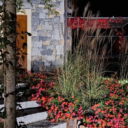 Sassi Di Luxury Gavirate